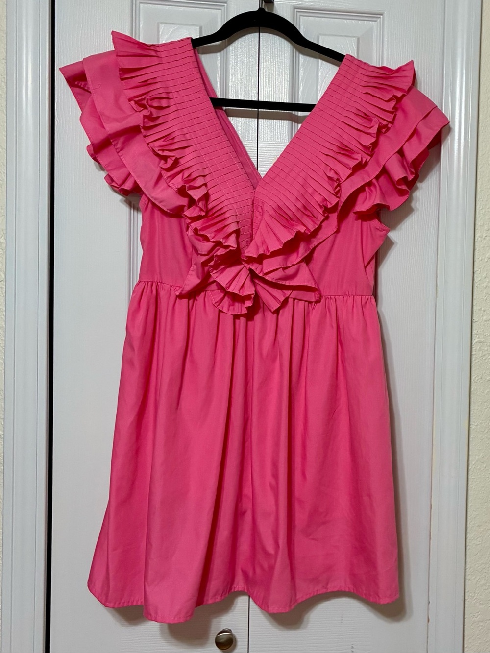 Free People Entro Fuchsia Pink Pleated Ruffle Mini Dress size medium